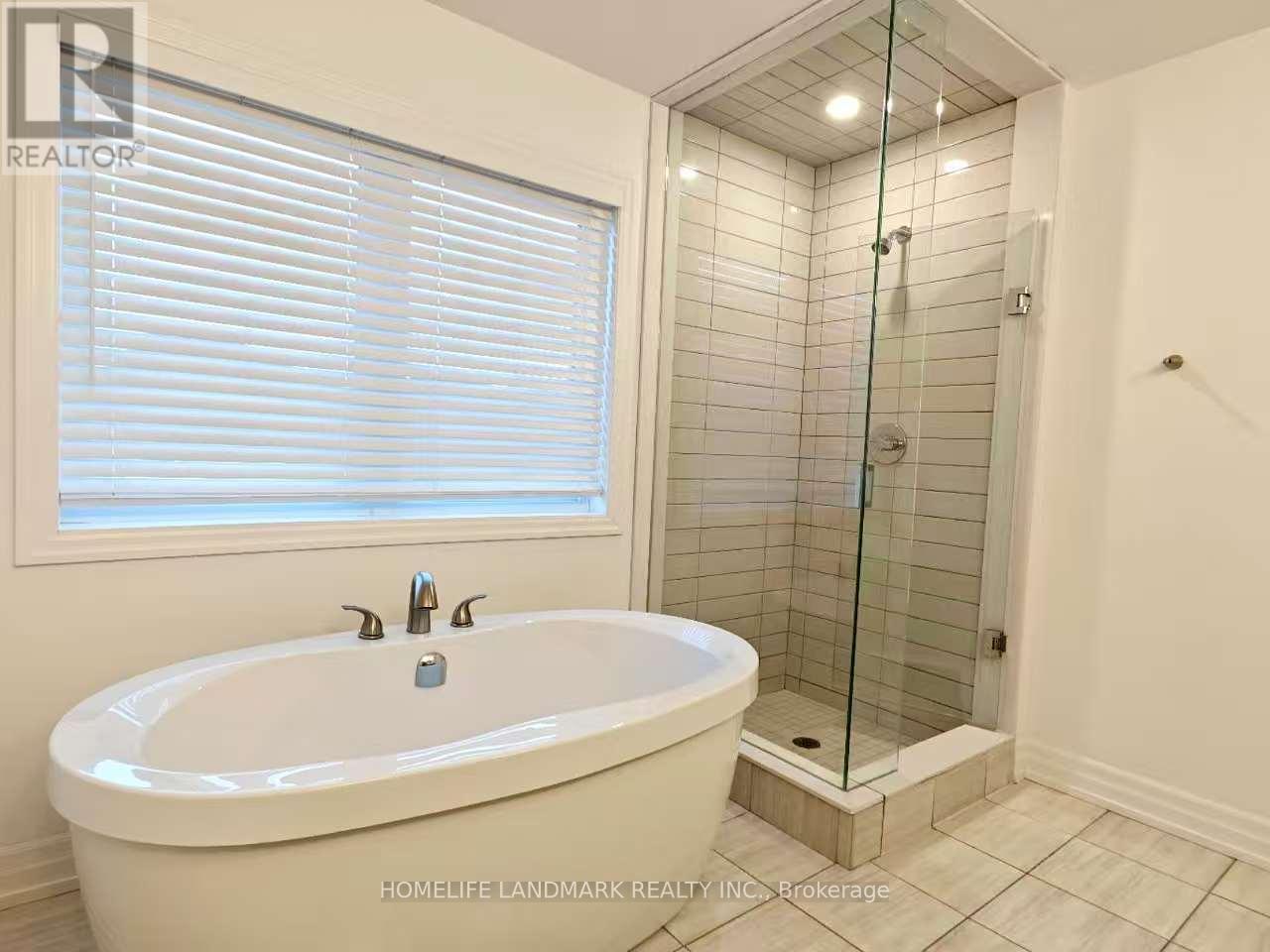 14 Lockton Street, Whitby, Ontario  L1P 0C2 - Photo 13 - E12557330