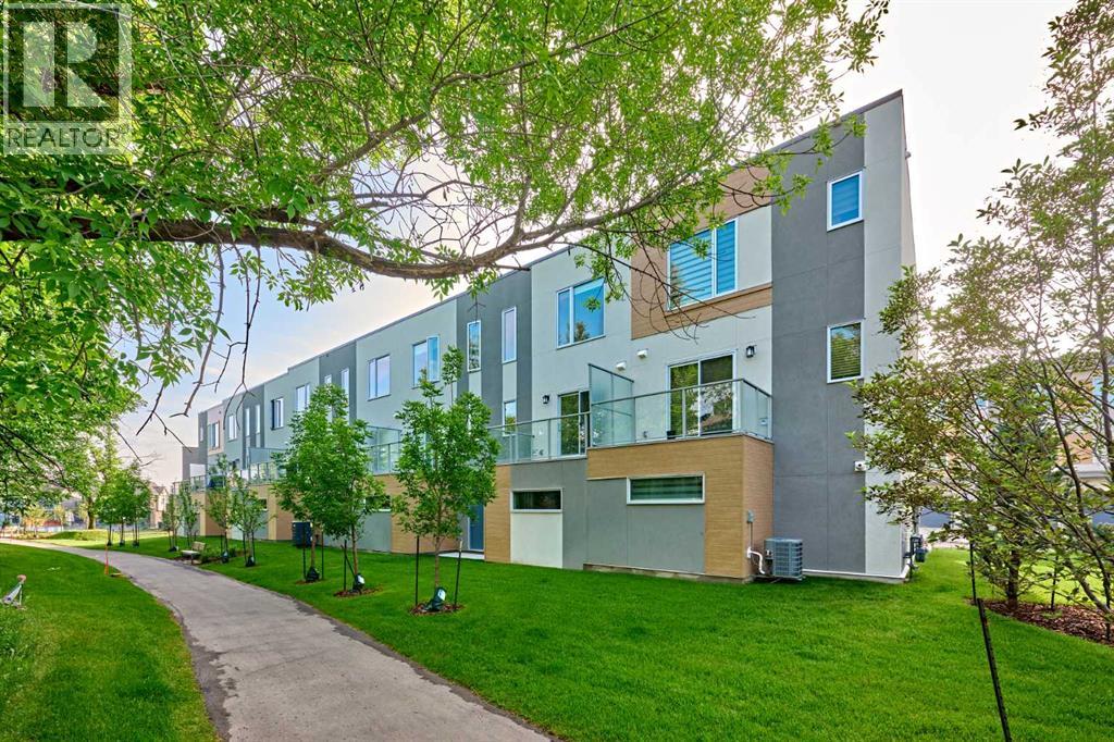 444 Shawnee Square Sw, Calgary, Alberta  T2Y 0W4 - Photo 4 - A2271554