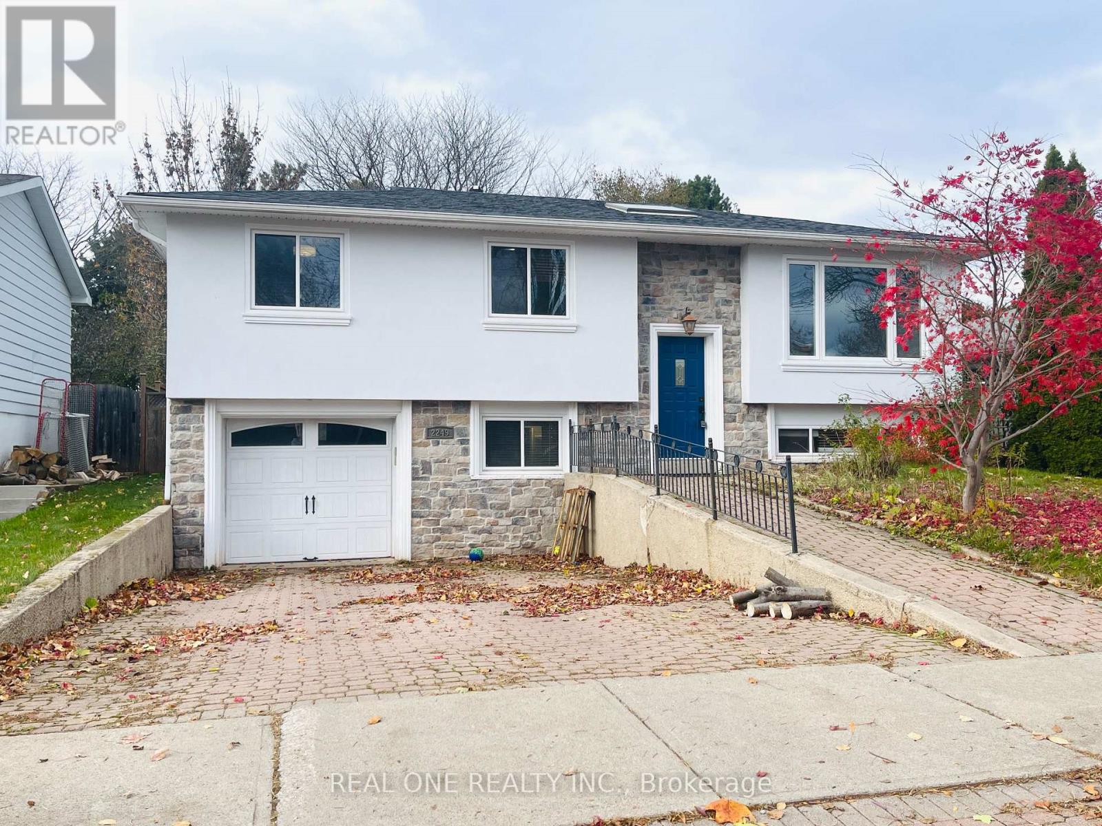 2249 WYANDOTTE DRIVE, Oakville, Ontario
