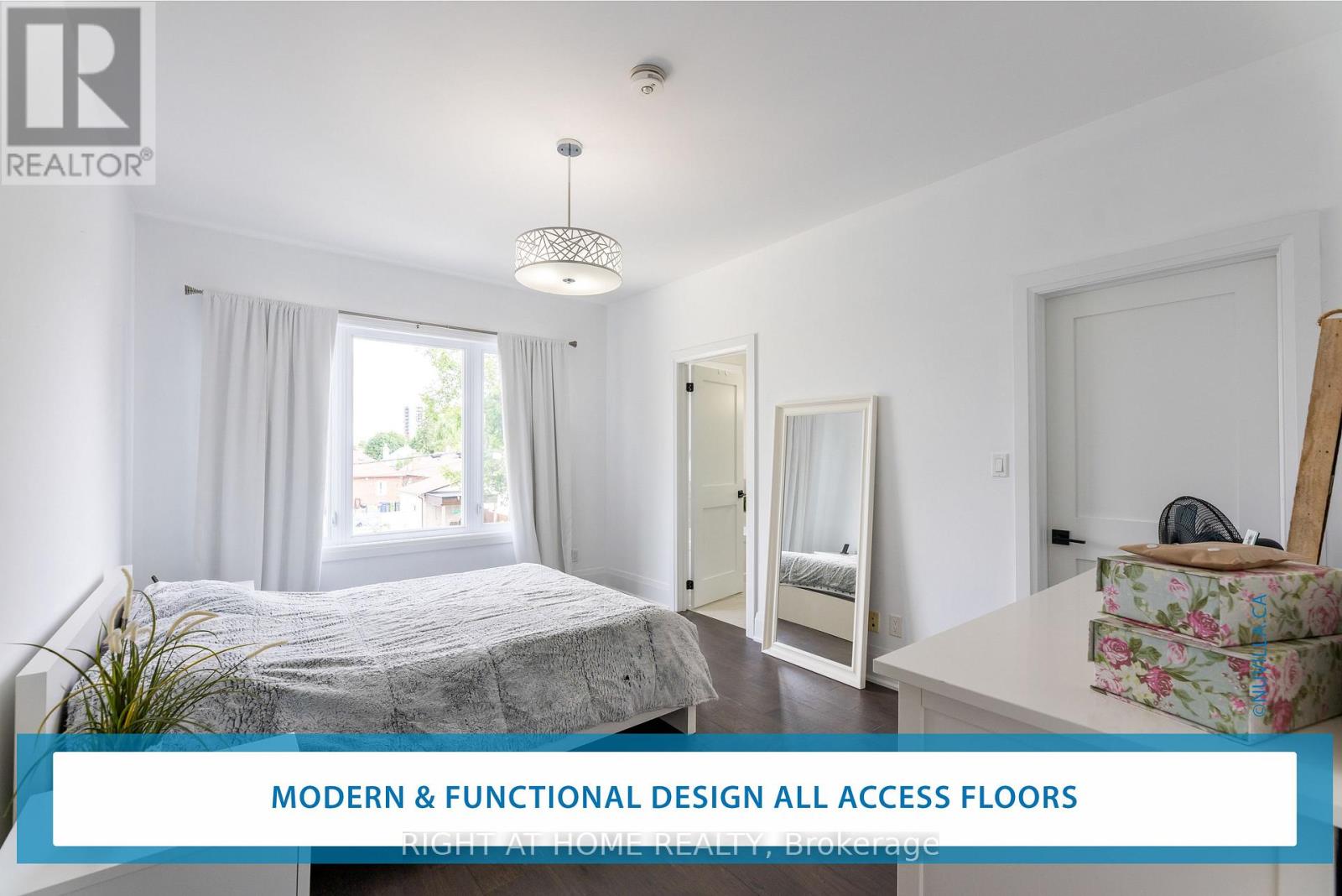 10 Marshall Boulevard, Toronto, Ontario  M6N 2R7 - Photo 15 - W12557334