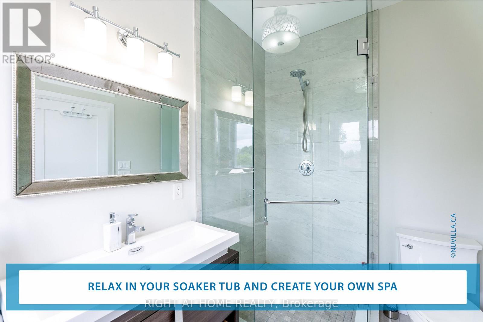 10 Marshall Boulevard, Toronto, Ontario  M6N 2R7 - Photo 18 - W12557334