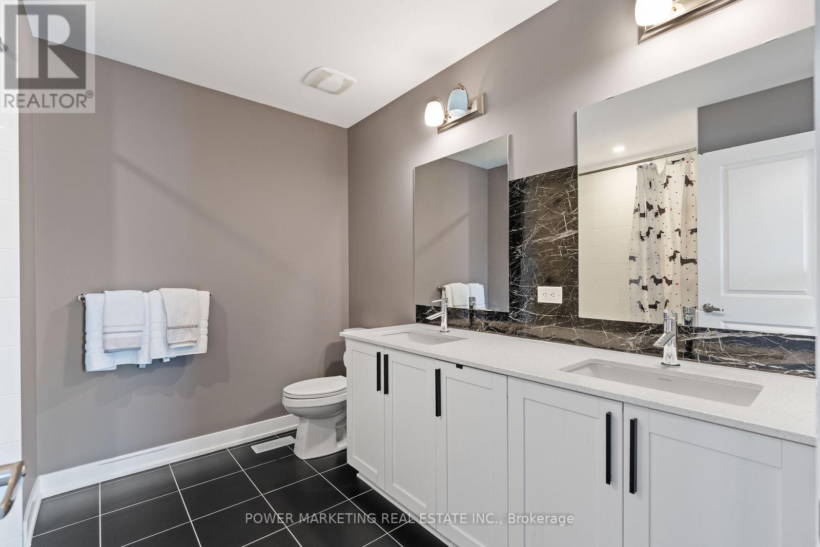 74 Finsbury Avenue, Ottawa, Ontario  K2S 2N8 - Photo 23 - X12557358