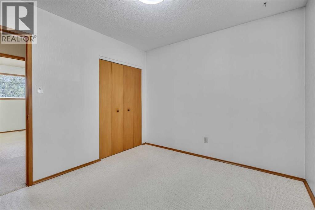 3303 Boulton Road Nw, Calgary, Alberta  T2L 1M2 - Photo 19 - A2260697