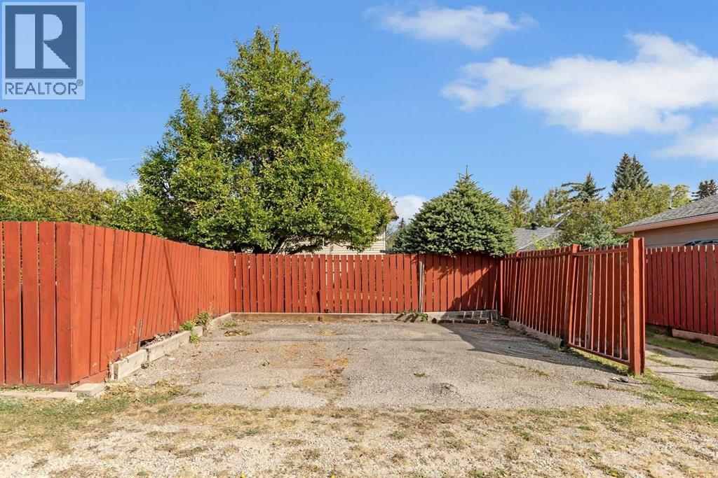 3303 Boulton Road Nw, Calgary, Alberta  T2L 1M2 - Photo 30 - A2260697