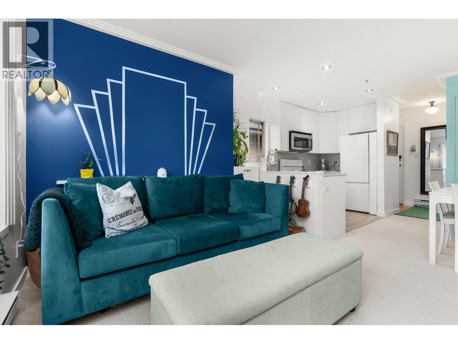 E301 623 W 14th Avenue, Vancouver, British Columbia  V5Z 1P7 - Photo 11 - R3068601