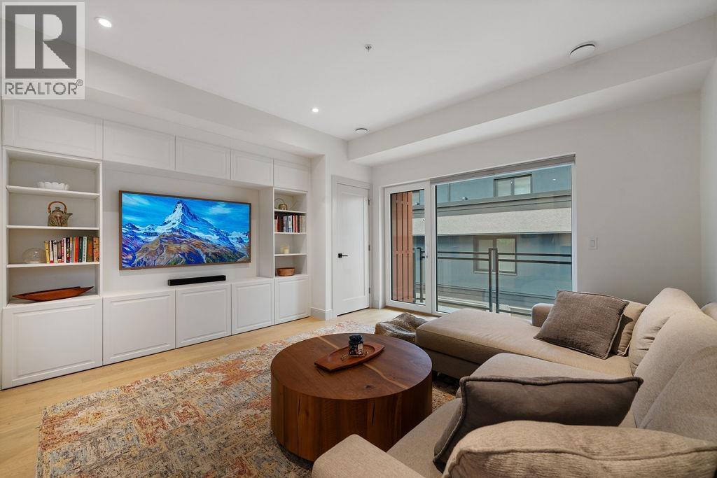 27 632 E 3rd Street, North Vancouver, British Columbia  V7L 1G7 - Photo 12 - R3068575