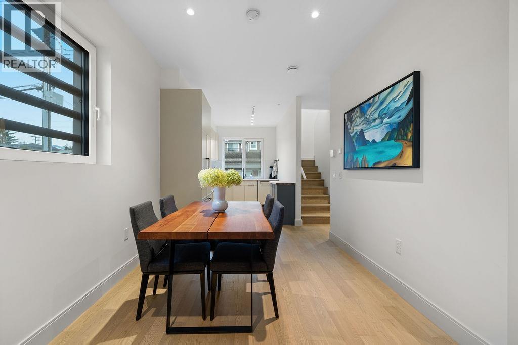 27 632 E 3rd Street, North Vancouver, British Columbia  V7L 1G7 - Photo 18 - R3068575