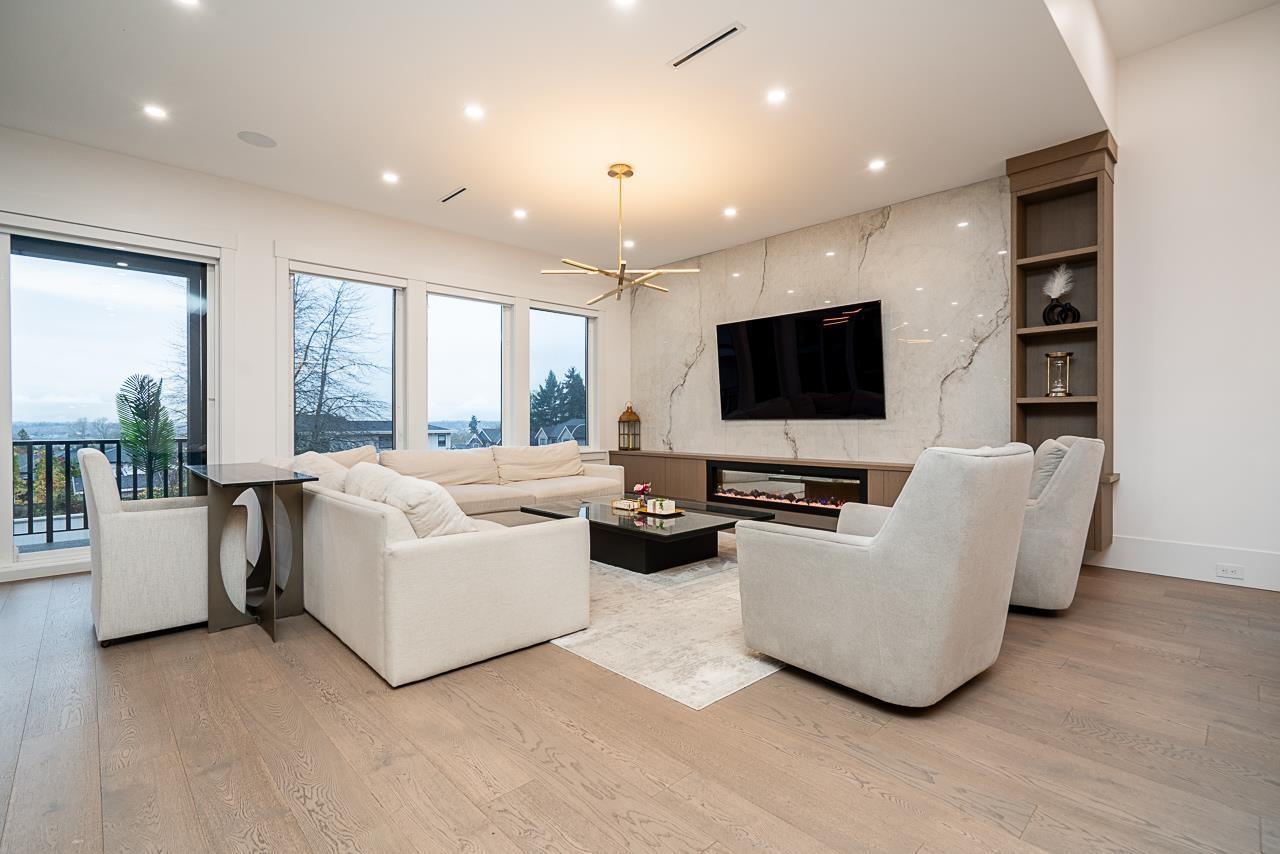 16427 28 Avenue, Surrey, British Columbia  V3Z 0A9 - Photo 8 - R3067077