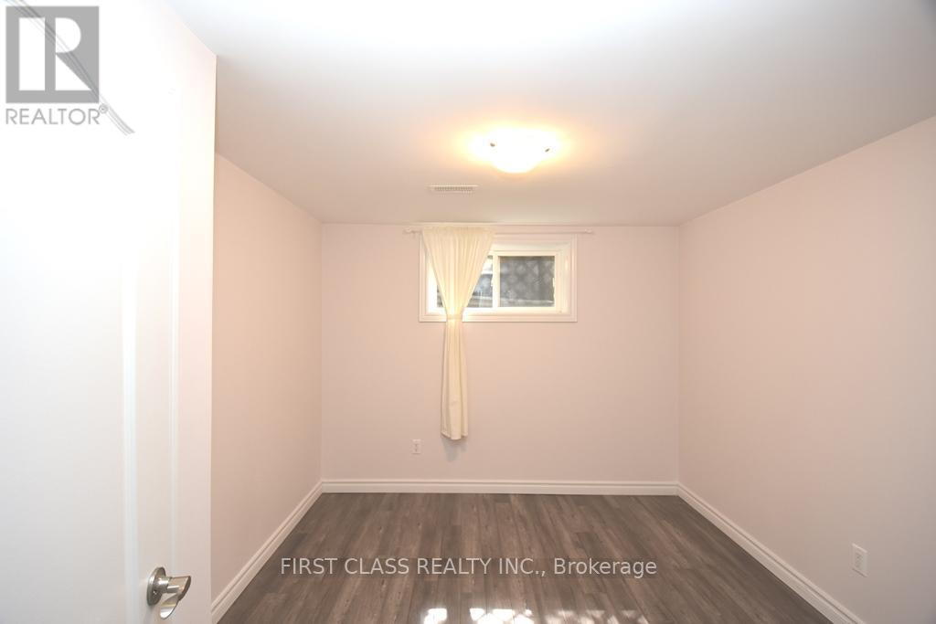 Bsmt - 331 Woodsworth Road, Toronto, Ontario  M2L 2T7 - Photo 8 - C12557344