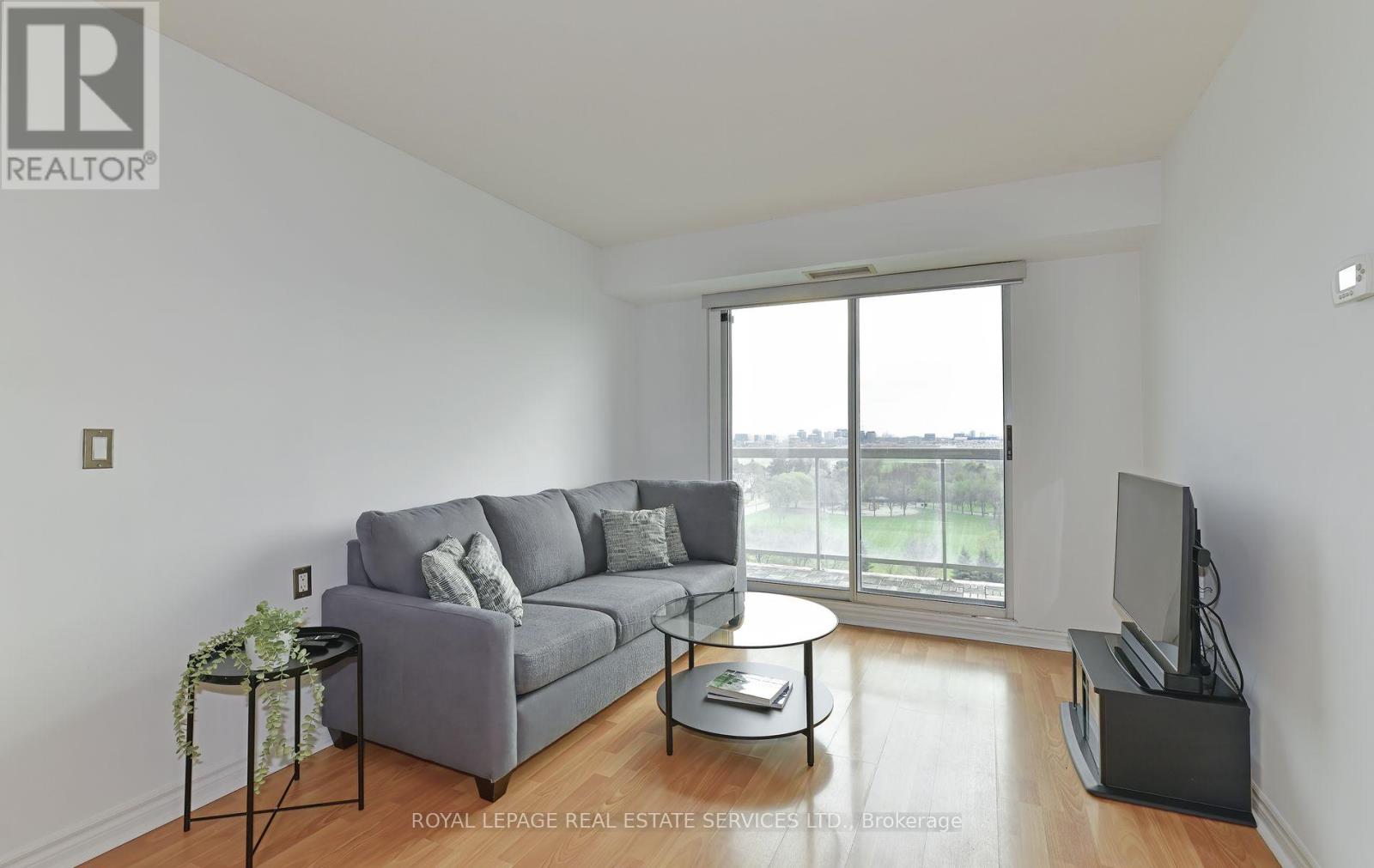 906 - 1030 Sheppard Avenue W, Toronto, Ontario  M3H 6C1 - Photo 7 - C12557346
