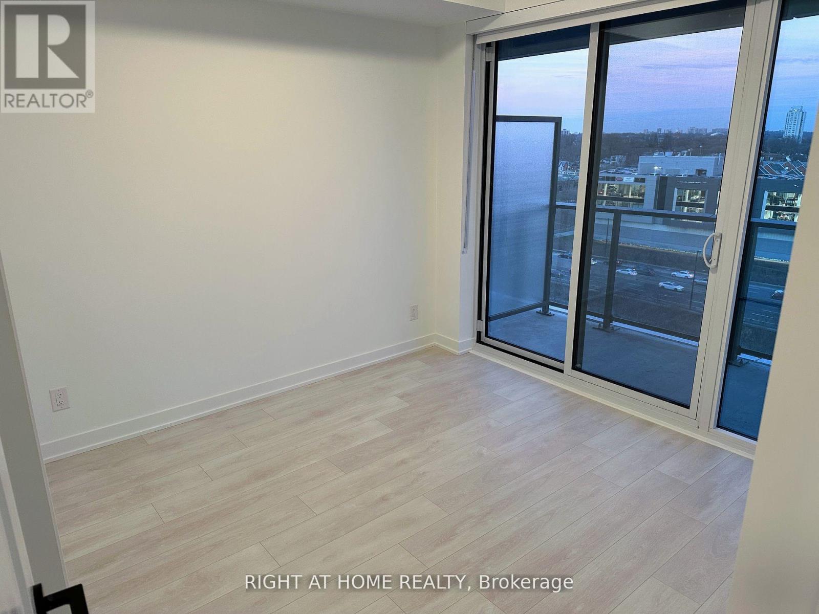 710 - 5 Defries Street S, Toronto, Ontario  M5A 0W7 - Photo 7 - C12557354