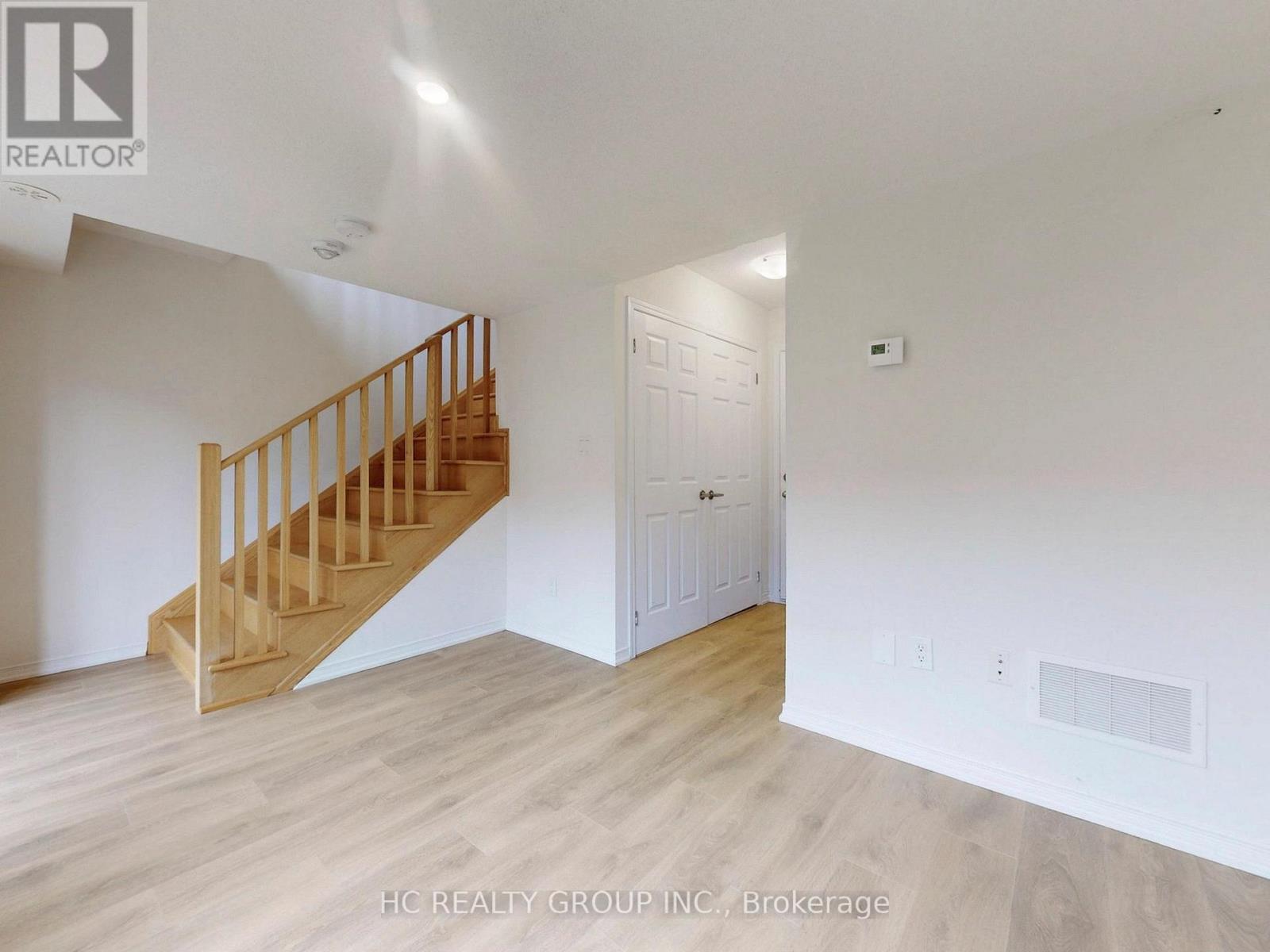 85 Danzatore Path, Oshawa, Ontario  L1L 0P9 - Photo 38 - E12557360