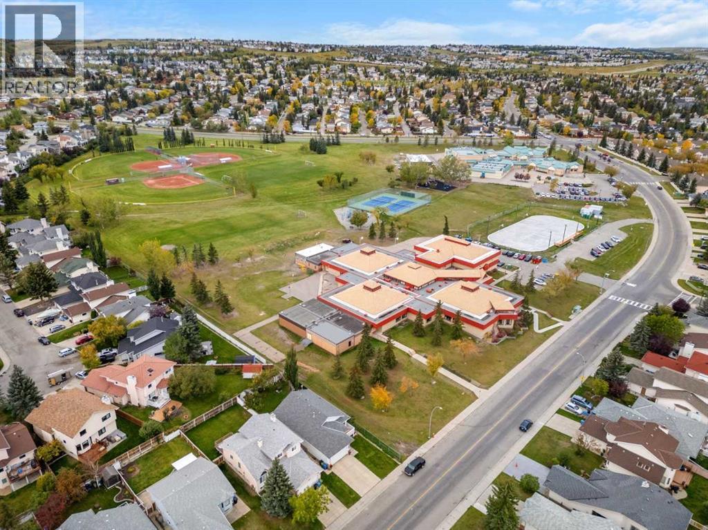 136 Sanderling Close Nw, Calgary, Alberta  T3K 2Z4 - Photo 47 - A2266058