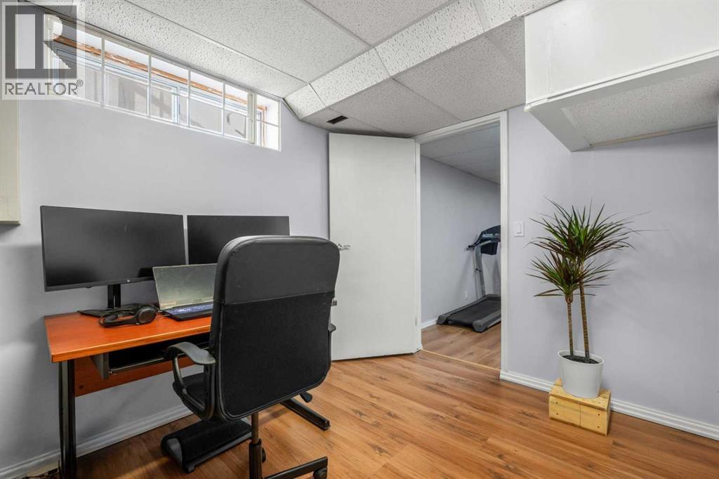 136 Sanderling Close Nw, Calgary, Alberta  T3K 2Z4 - Photo 38 - A2266058