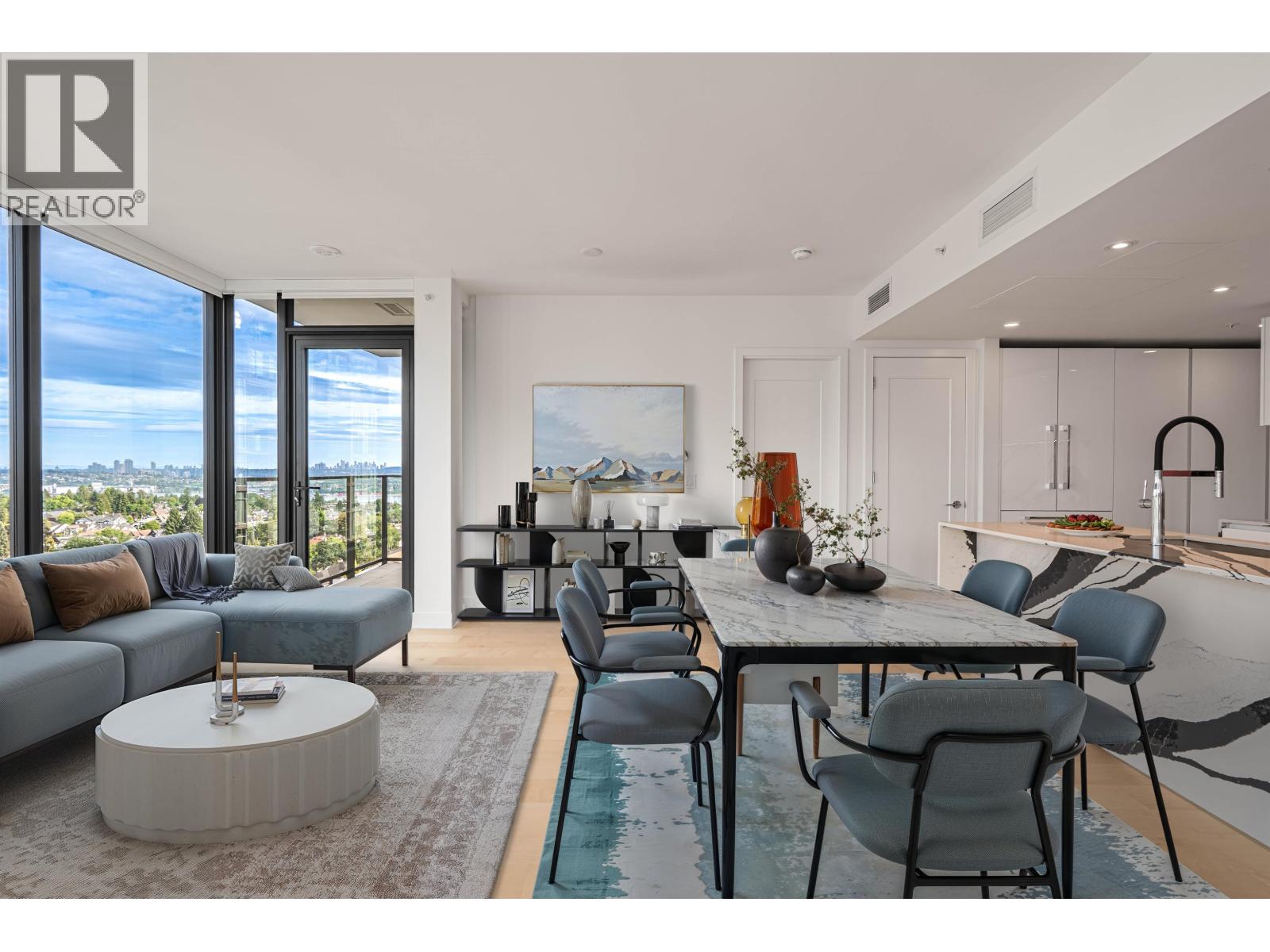 1309 135 E 13TH STREET, North Vancouver, British Columbia