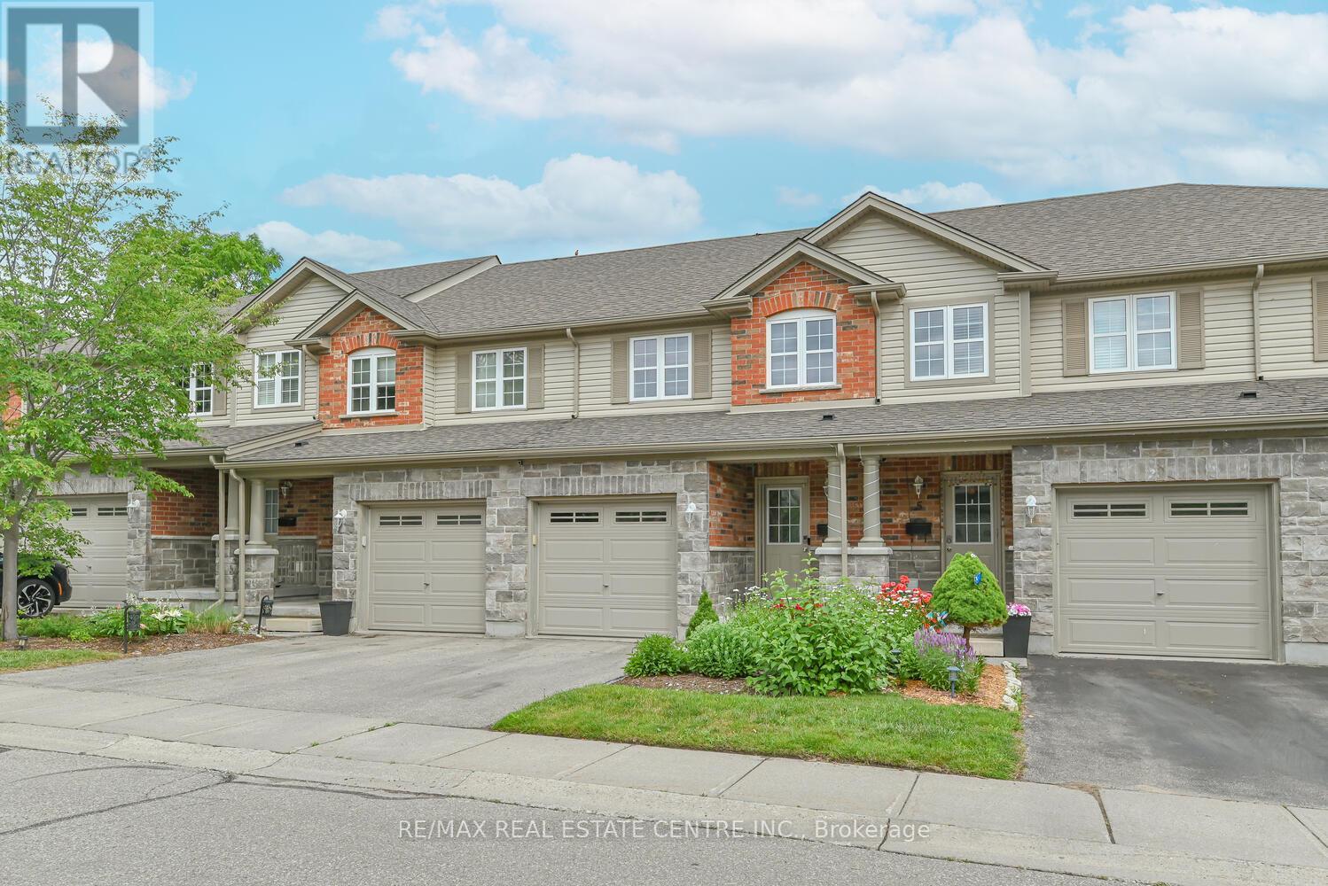 4 - 535 Margaret Street, Cambridge, Ontario  N3H 0A5 - Photo 2 - X12557342