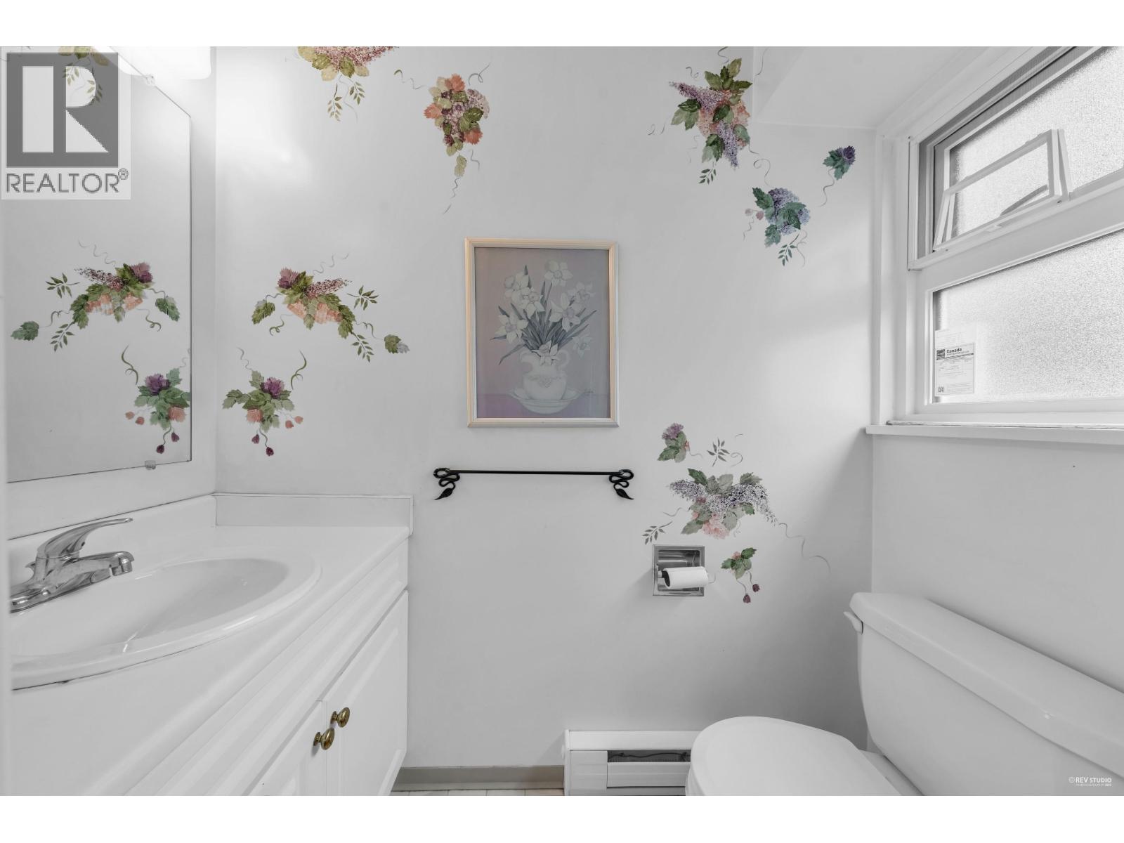 3566 Regent Avenue, North Vancouver, British Columbia  V7N 2B9 - Photo 28 - R3068644