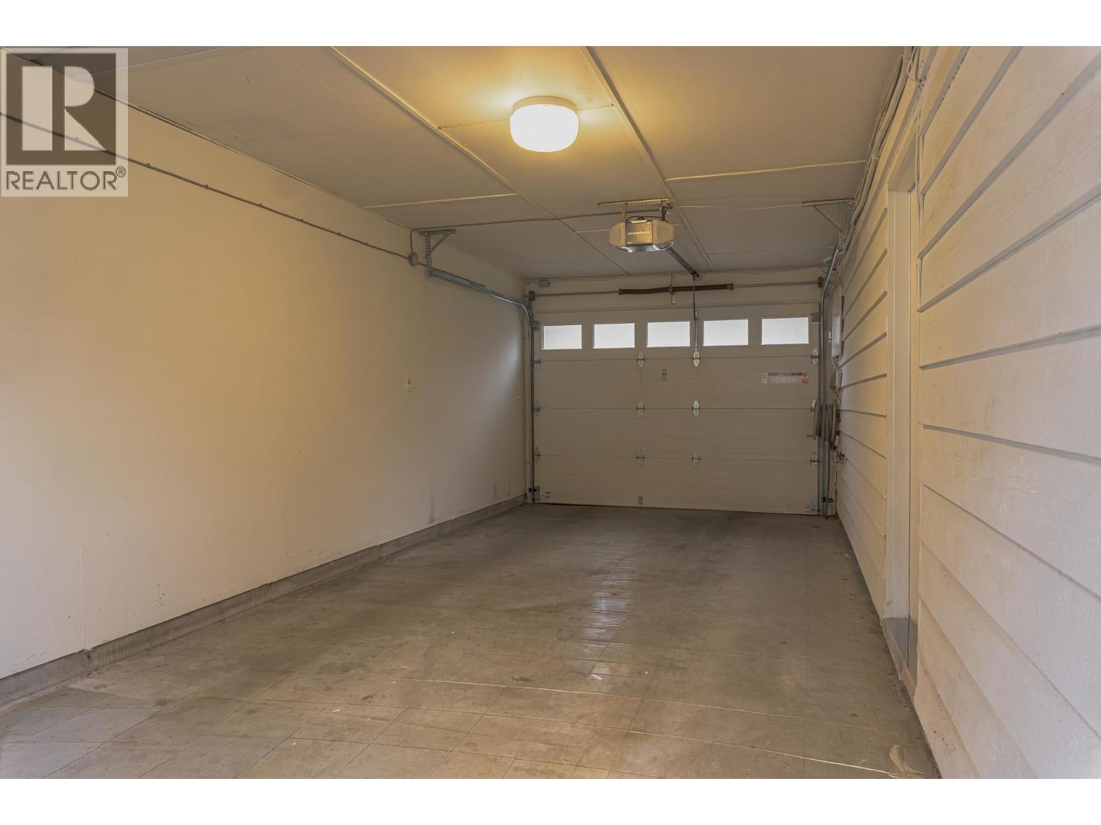 3566 Regent Avenue, North Vancouver, British Columbia  V7N 2B9 - Photo 37 - R3068644