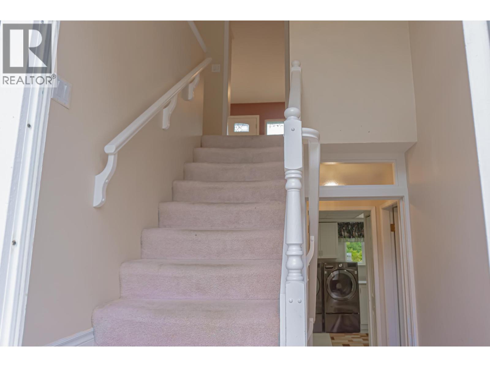 3566 Regent Avenue, North Vancouver, British Columbia  V7N 2B9 - Photo 39 - R3068644