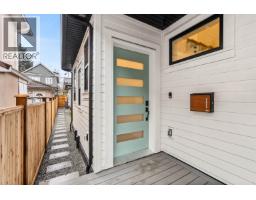 2 1822 E 14TH AVENUE, Vancouver, British Columbia