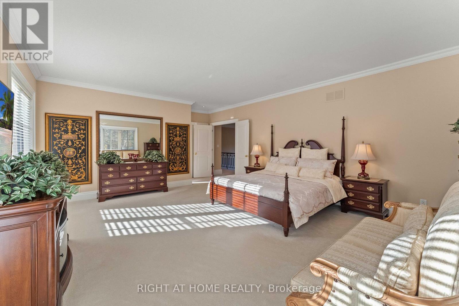 65 Kingswood Drive, King, Ontario  L7B 1K8 - Photo 24 - N12557372