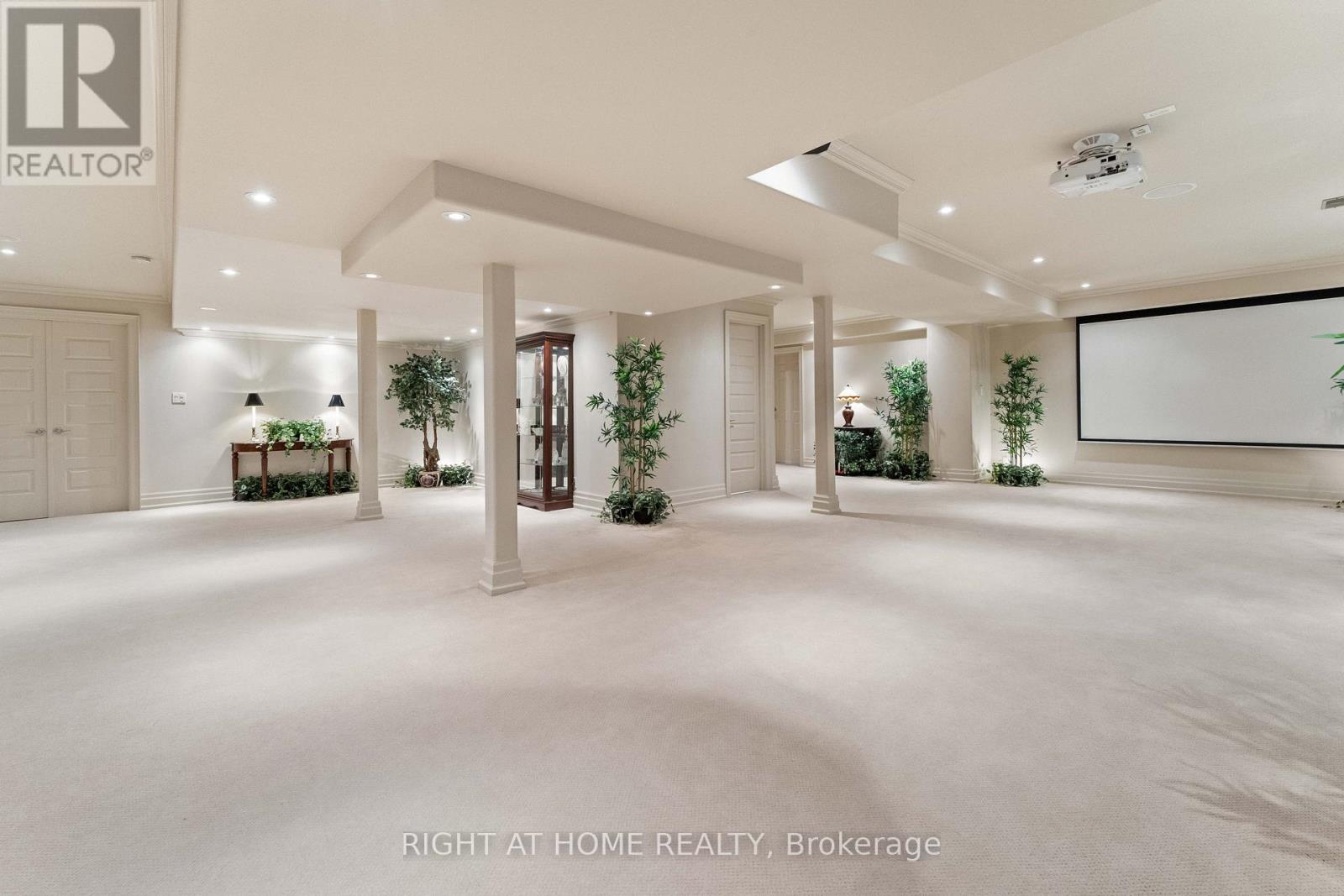 65 Kingswood Drive, King, Ontario  L7B 1K8 - Photo 33 - N12557372