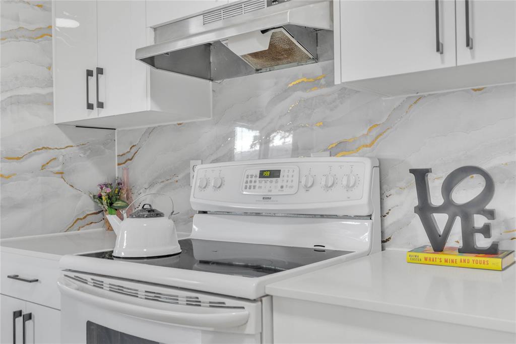 58 Muska Bay, Winnipeg, Manitoba  R2R 0V4 - Photo 9 - 202528673