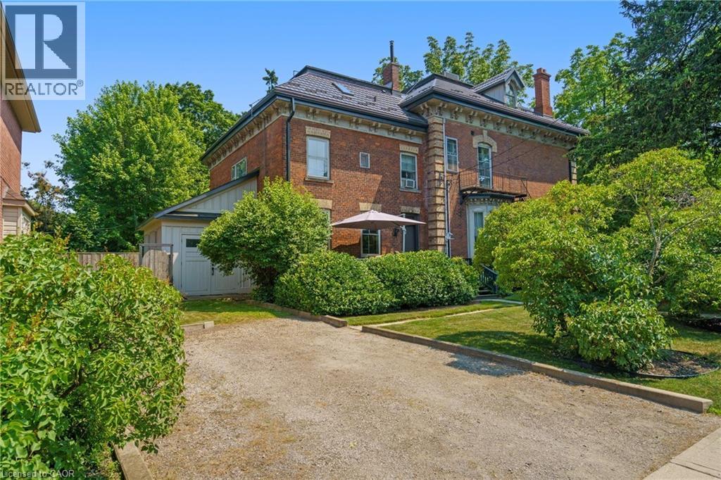 275 Cumberland Avenue, Hamilton, Ontario L8M 2A3 - Photo 3 - 40749031