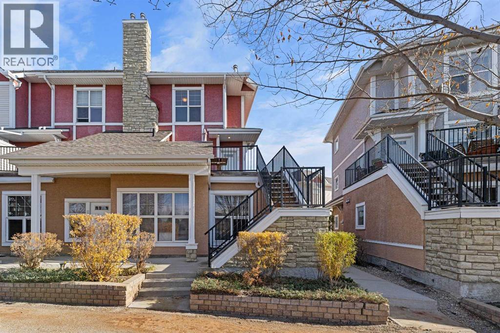 772 73 Street Sw, Calgary, Alberta  T3H 5V9 - Photo 1 - A2260970