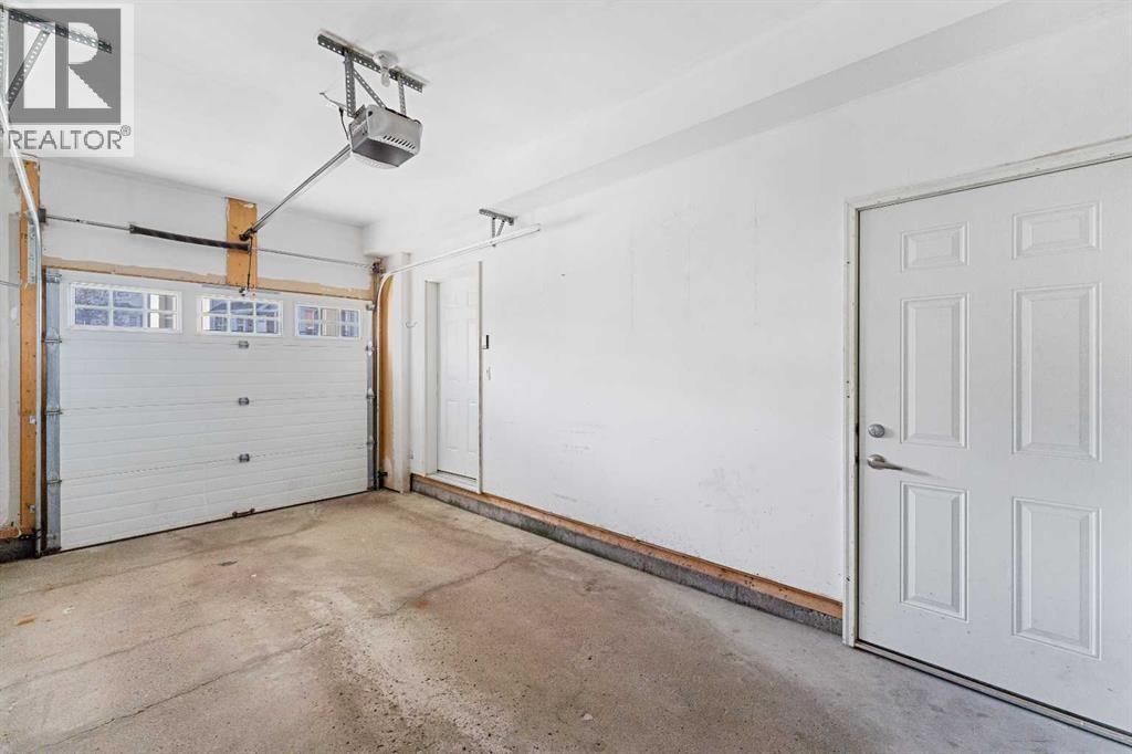 772 73 Street Sw, Calgary, Alberta  T3H 5V9 - Photo 25 - A2260970