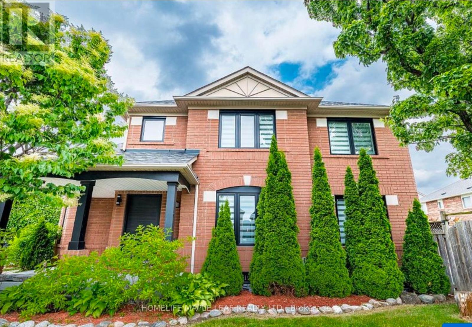 27 VISTA GREEN CRESCENT, Brampton, Ontario