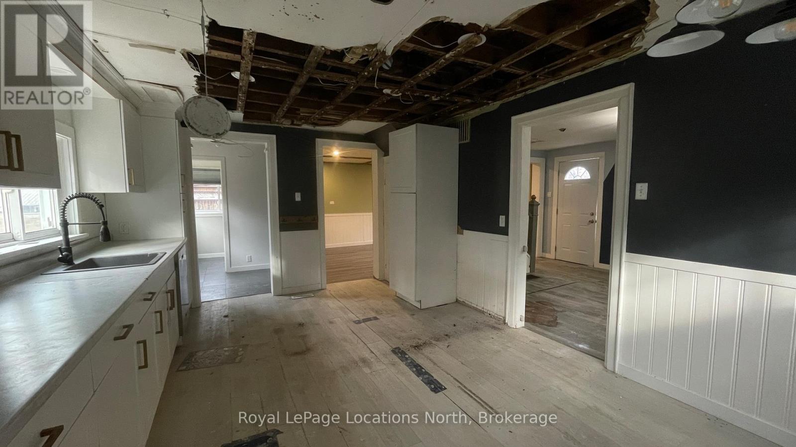 72 Sykes Street S, Meaford, Ontario  N4L 1E3 - Photo 11 - X12557384