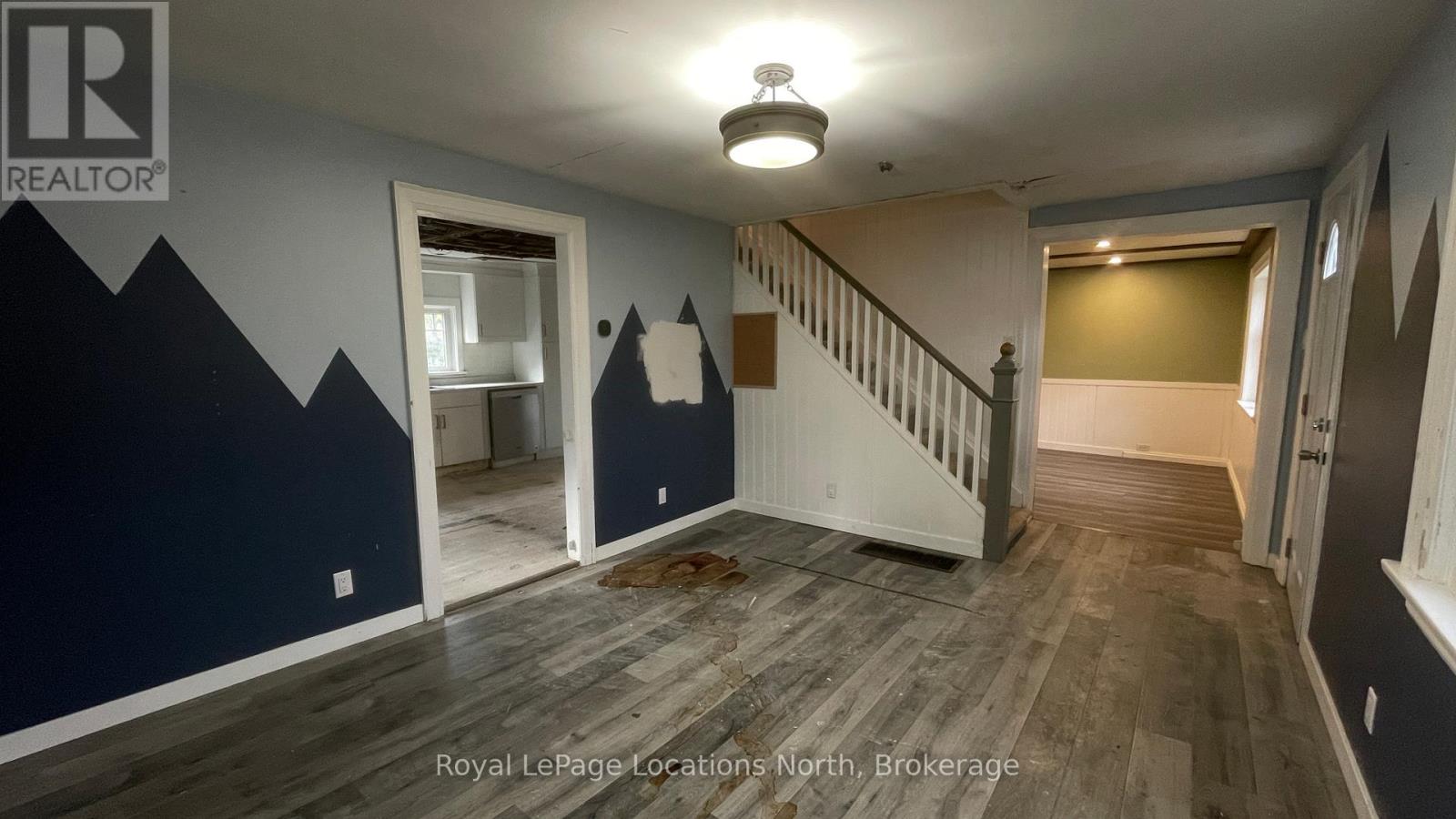 72 Sykes Street S, Meaford, Ontario  N4L 1E3 - Photo 8 - X12557384