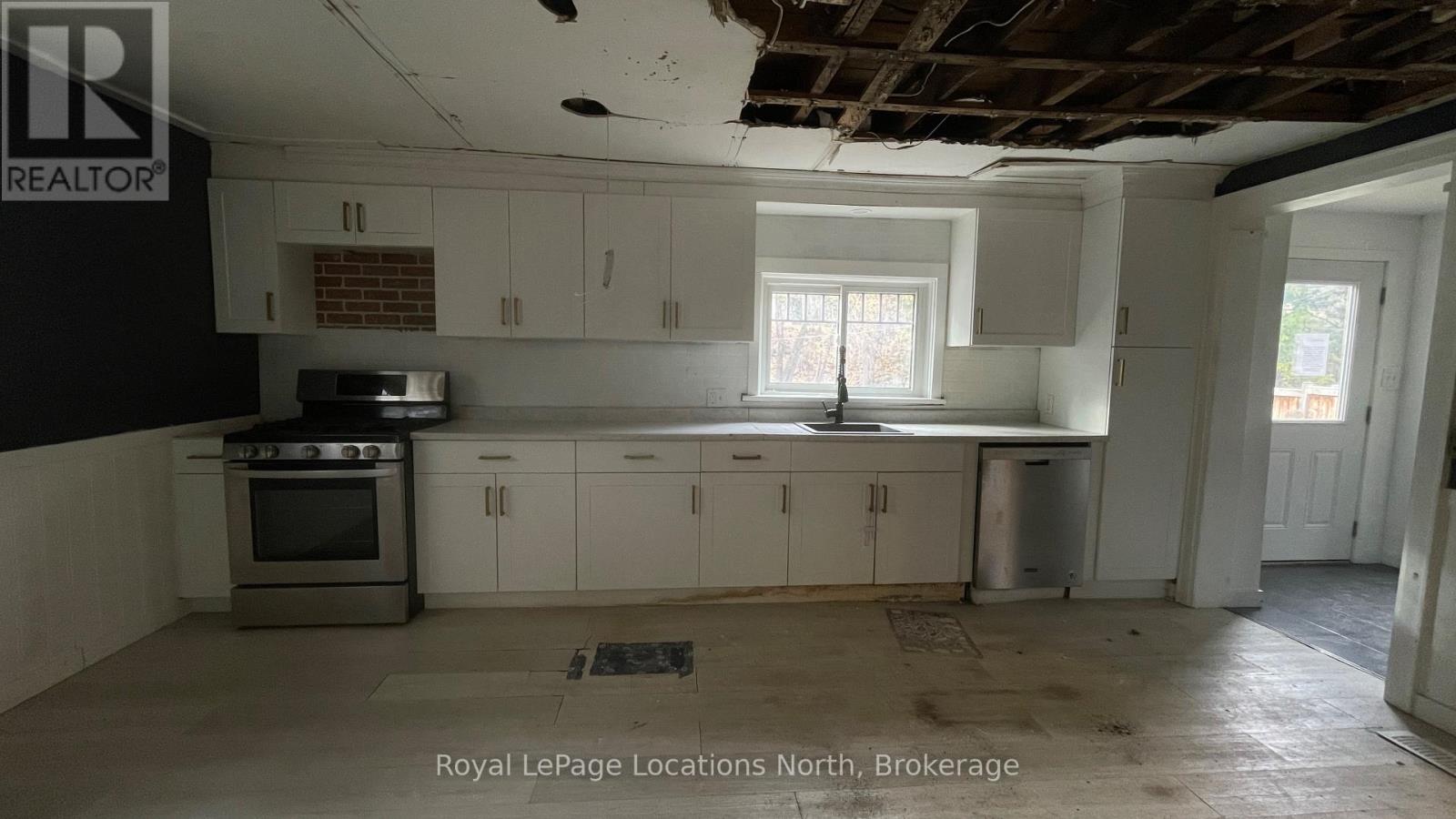 72 Sykes Street S, Meaford, Ontario  N4L 1E3 - Photo 9 - X12557384