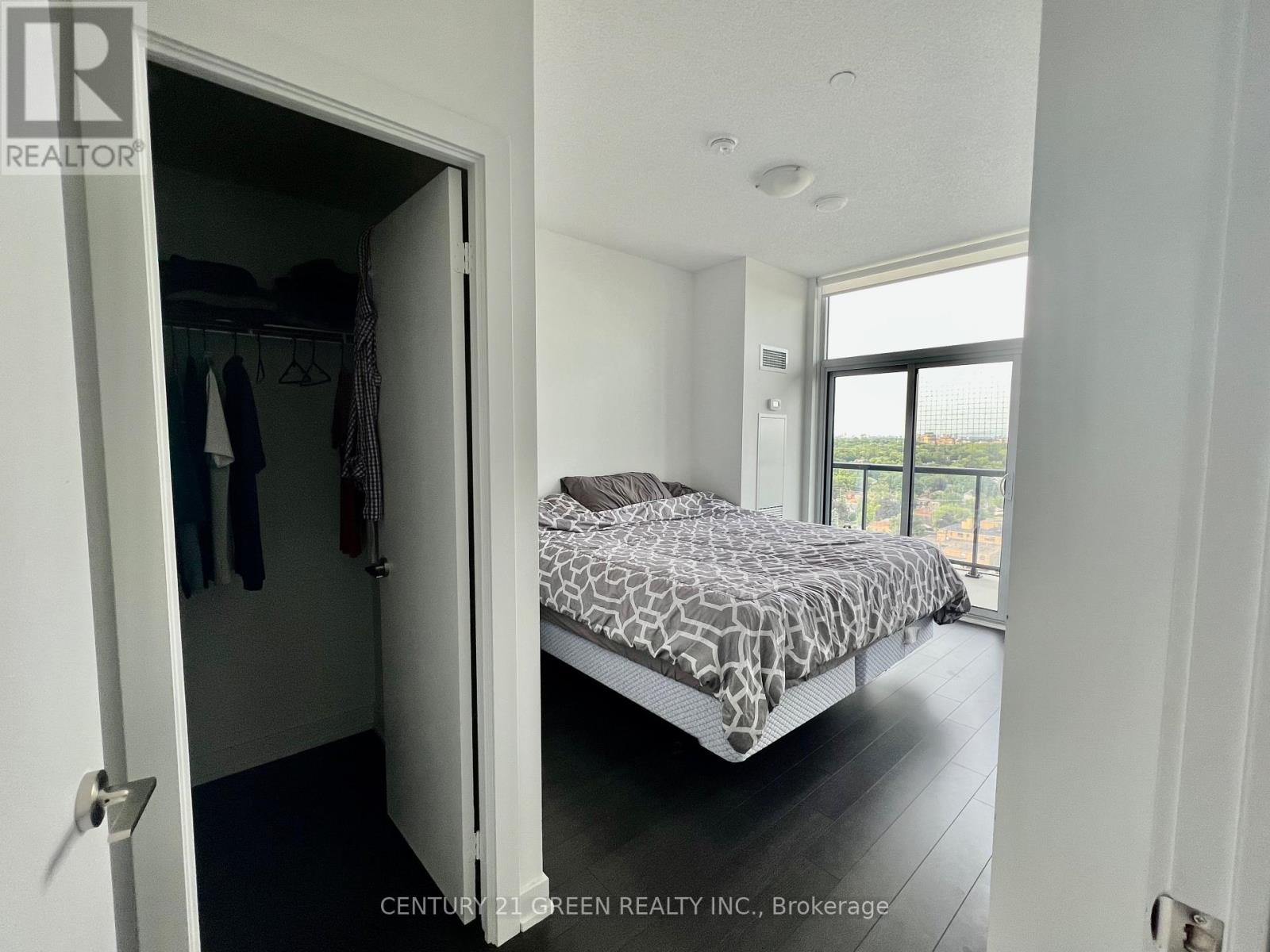 1601 - 1603 Eglinton Avenue W, Toronto, Ontario  M6E 0A1 - Photo 18 - C12557396