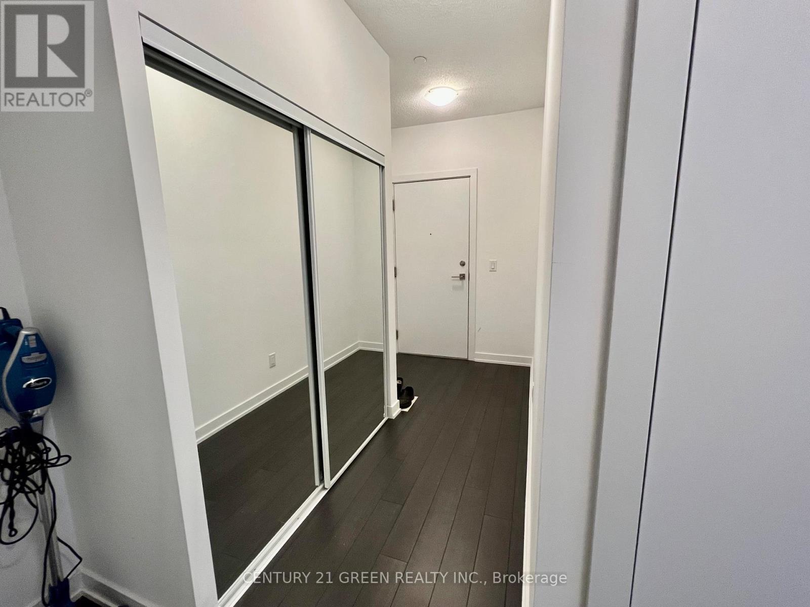 1601 - 1603 Eglinton Avenue W, Toronto, Ontario  M6E 0A1 - Photo 3 - C12557396