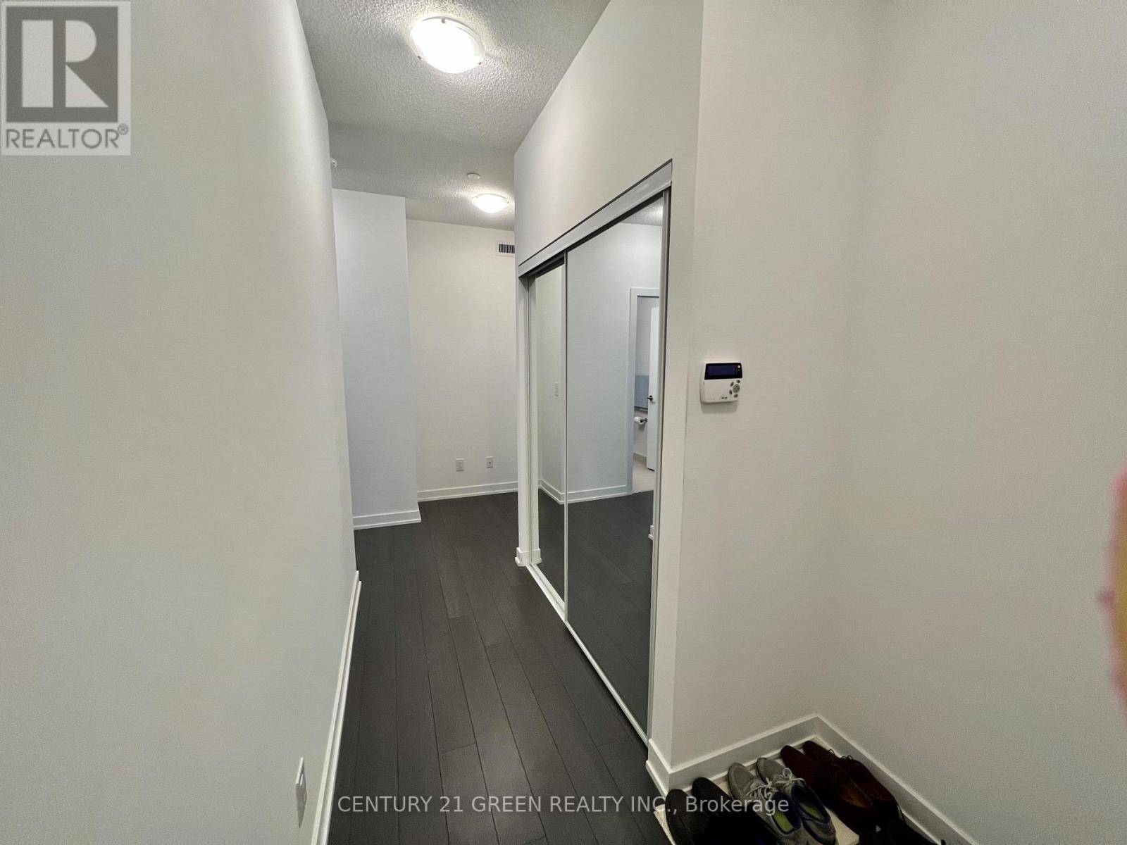 1601 - 1603 Eglinton Avenue W, Toronto, Ontario  M6E 0A1 - Photo 4 - C12557396