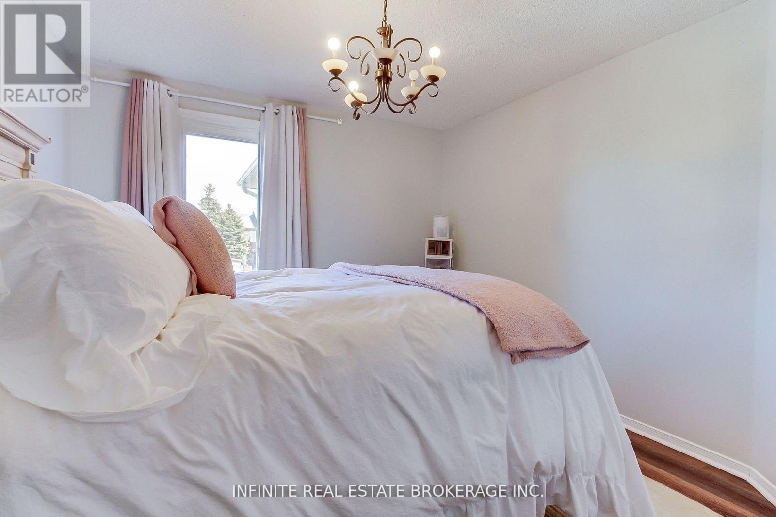 70 Sable Crescent, Whitby, Ontario  L1R 1Y6 - Photo 32 - E12557380