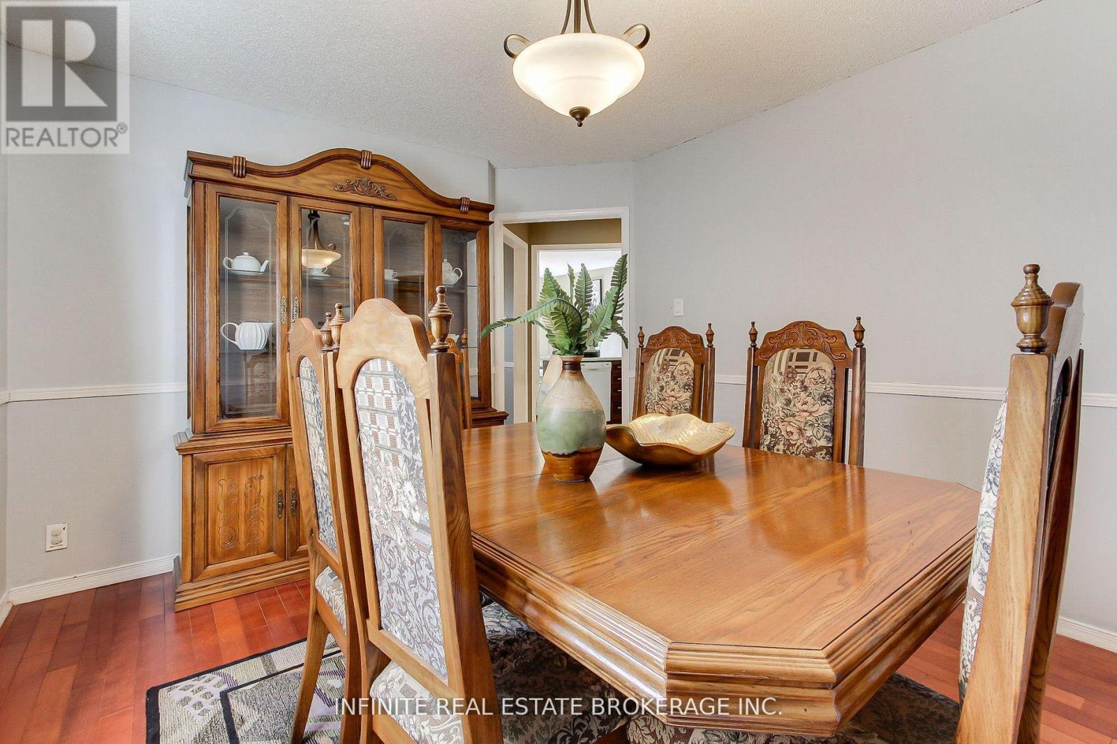 70 Sable Crescent, Whitby, Ontario  L1R 1Y6 - Photo 8 - E12557380