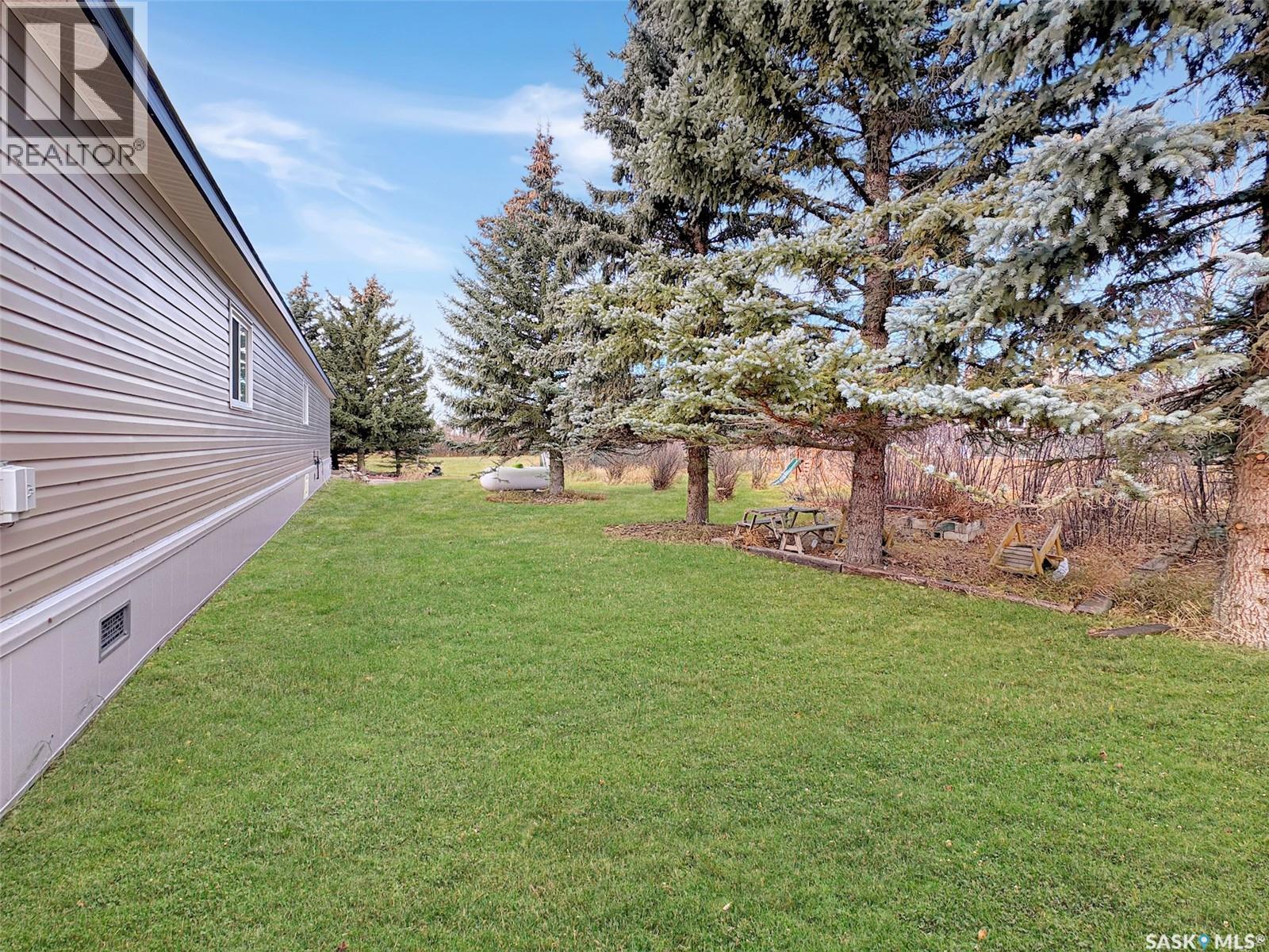 210 Gloucester Street, Neville, Saskatchewan  S0N 1T0 - Photo 16 - SK024301