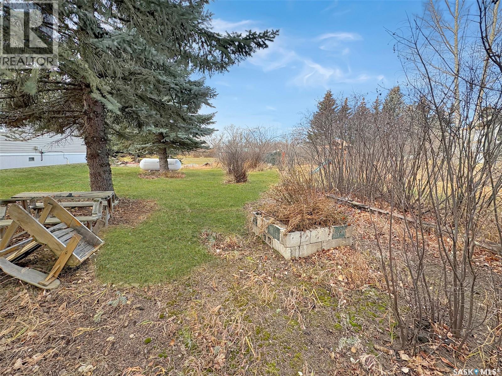 210 Gloucester Street, Neville, Saskatchewan  S0N 1T0 - Photo 2 - SK024301