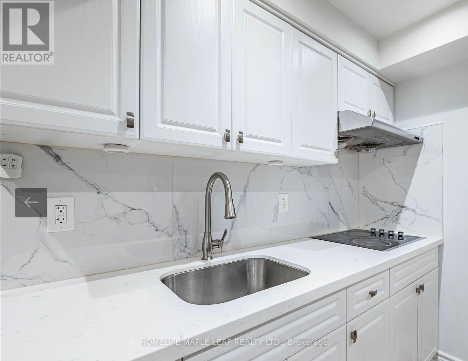 27 Vista Green Crescent, Brampton, Ontario  L7A 2S4 - Photo 34 - W12557376