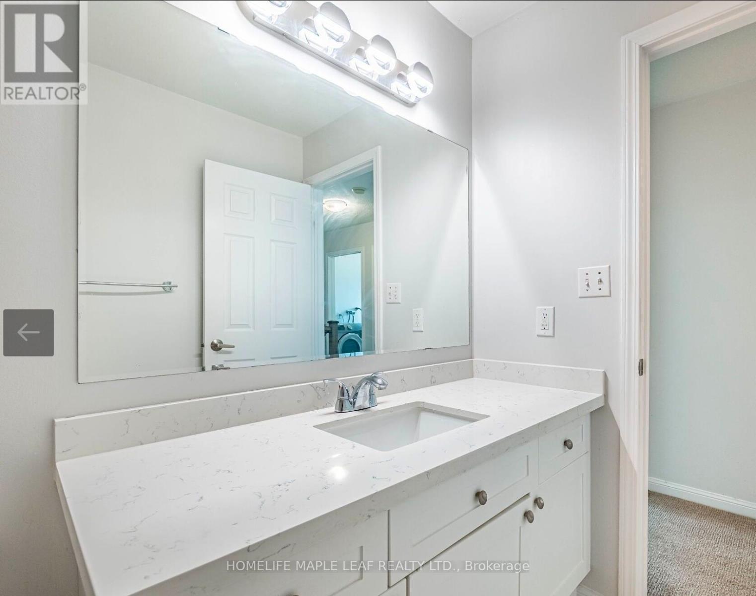 27 Vista Green Crescent, Brampton, Ontario  L7A 2S4 - Photo 30 - W12557376