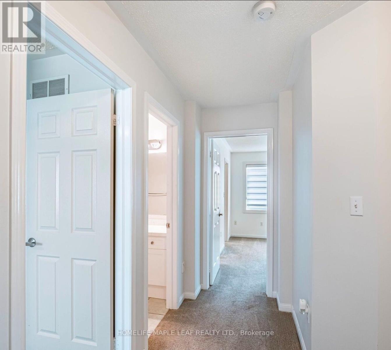 27 Vista Green Crescent, Brampton, Ontario  L7A 2S4 - Photo 22 - W12557376