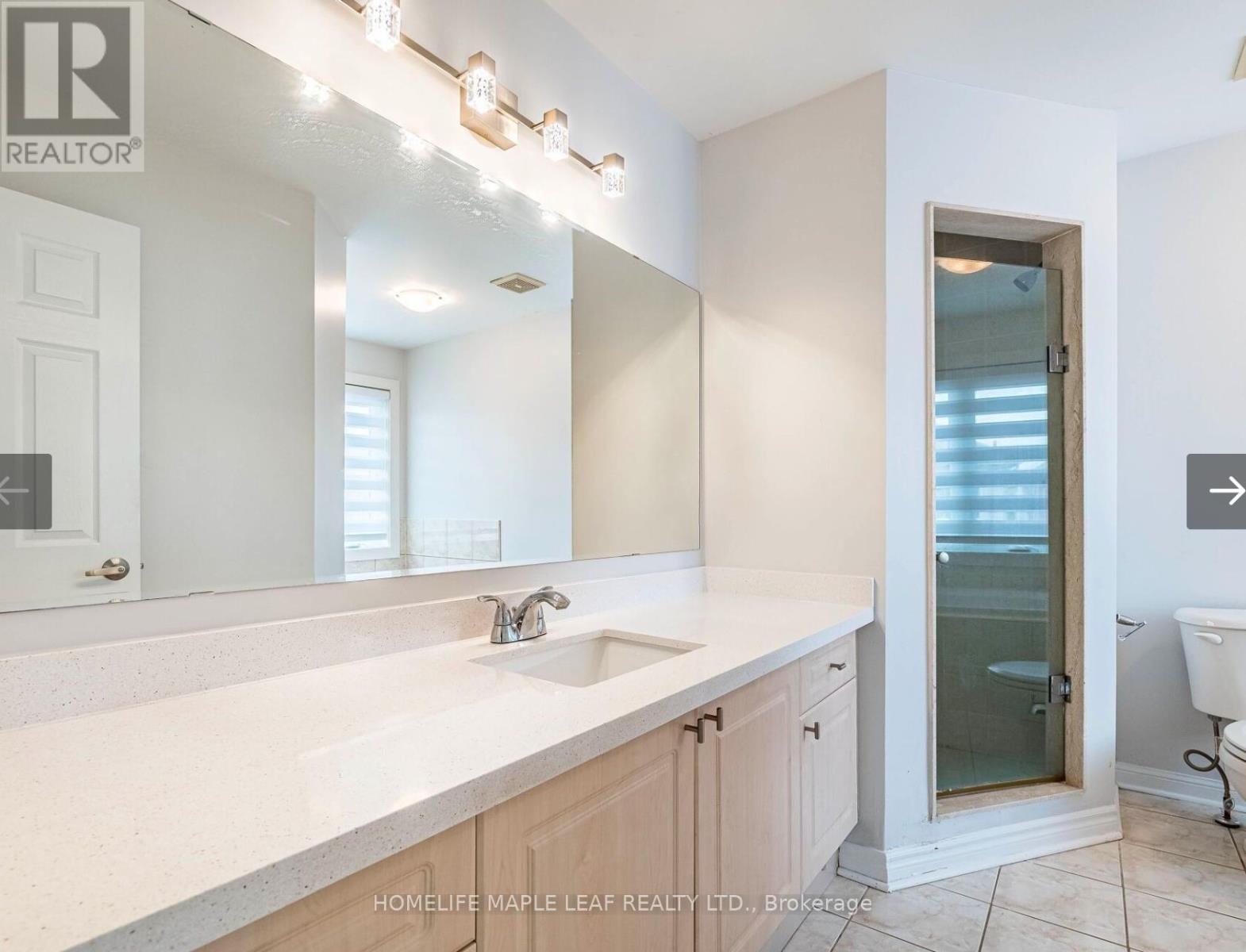 27 Vista Green Crescent, Brampton, Ontario  L7A 2S4 - Photo 25 - W12557376