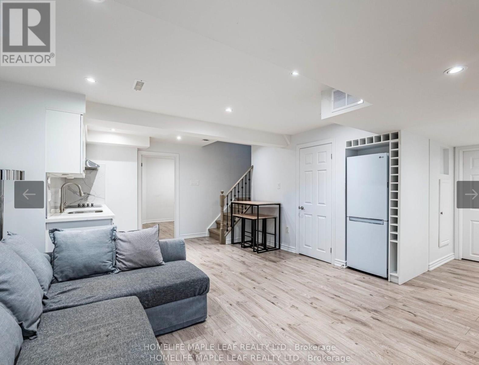 27 Vista Green Crescent, Brampton, Ontario  L7A 2S4 - Photo 37 - W12557376