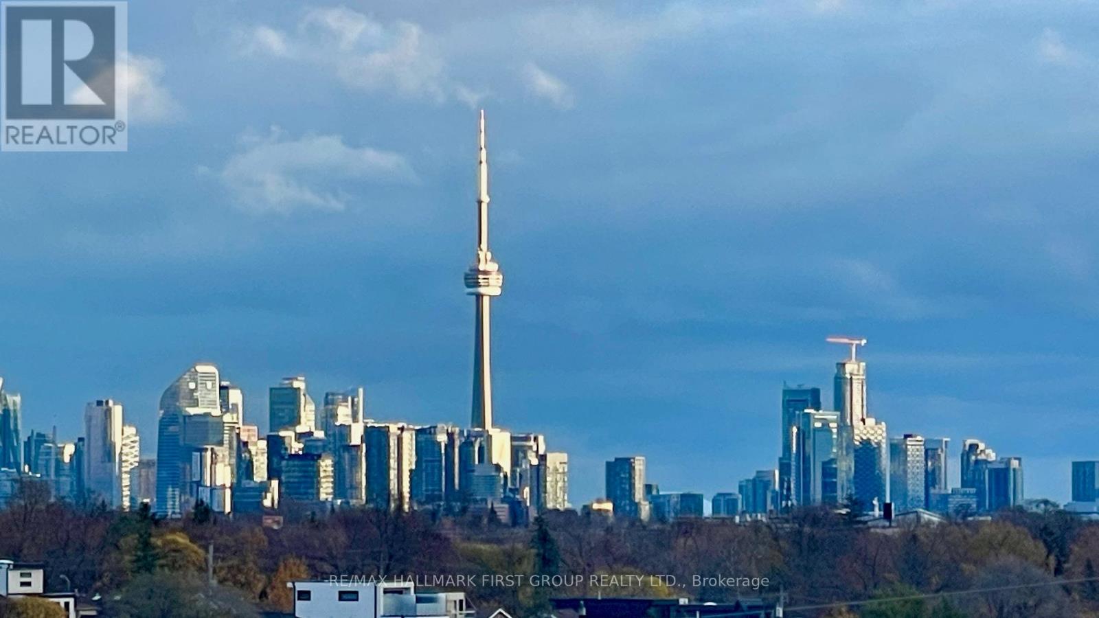 1109 - 541 BLACKTHORN AVENUE, Toronto, Ontario