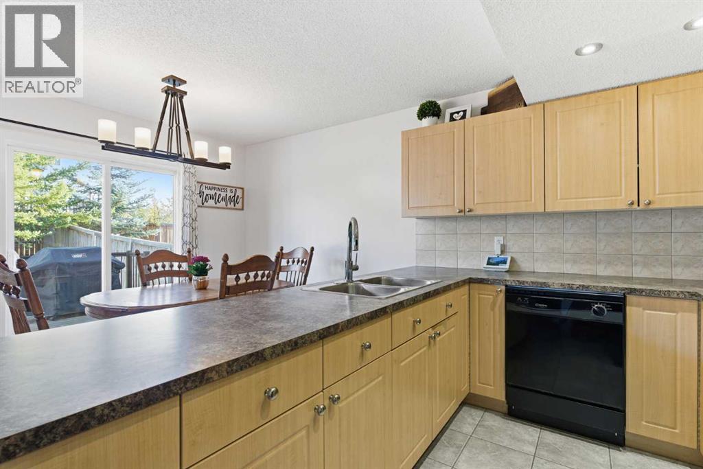 74 Evansbrooke Way Nw, Calgary, Alberta  T3P 1C7 - Photo 9 - A2265904