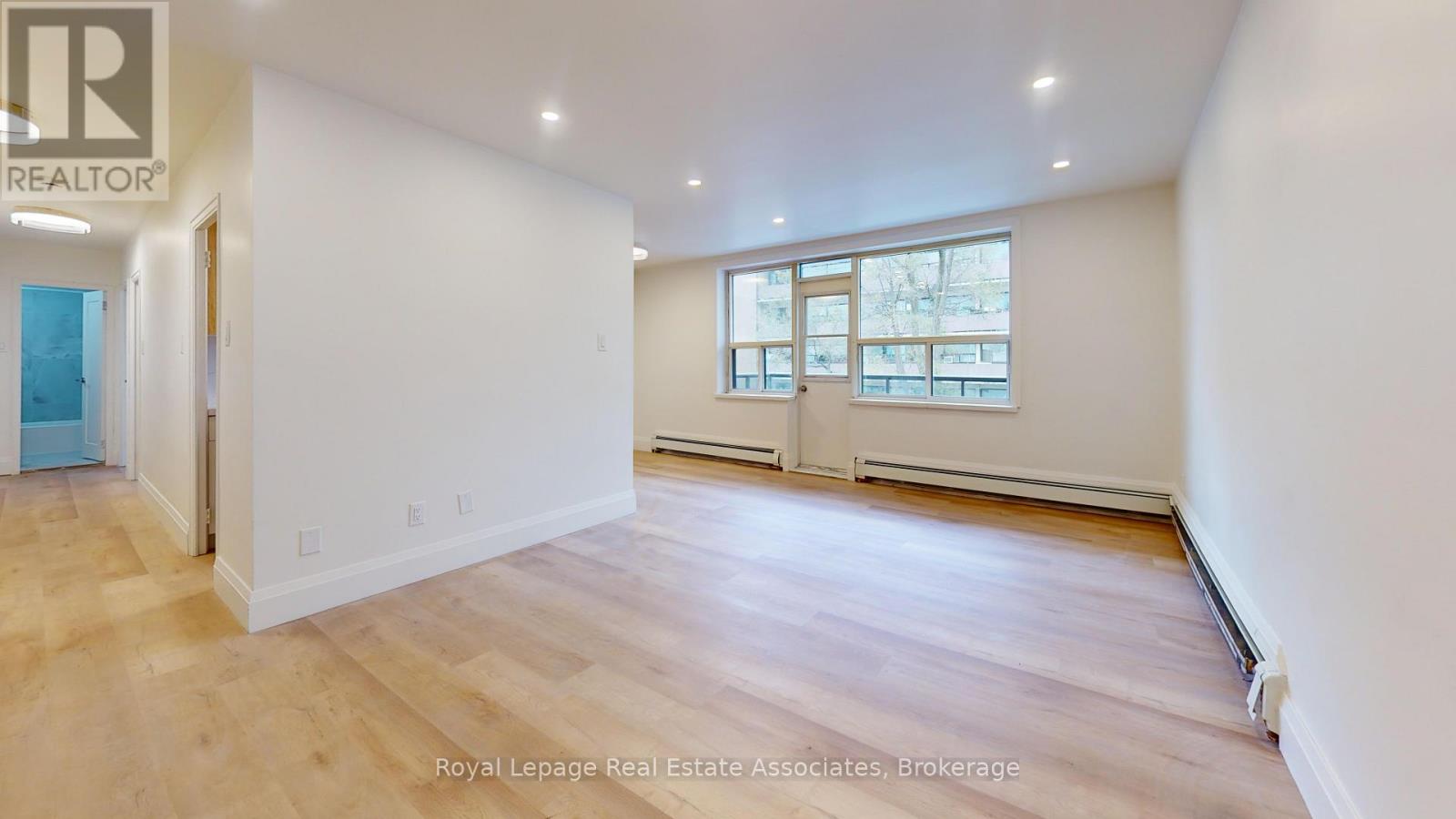 23 - 1 Marquette Avenue, Toronto, Ontario M6A 1X8 - Photo 14 - C12351484