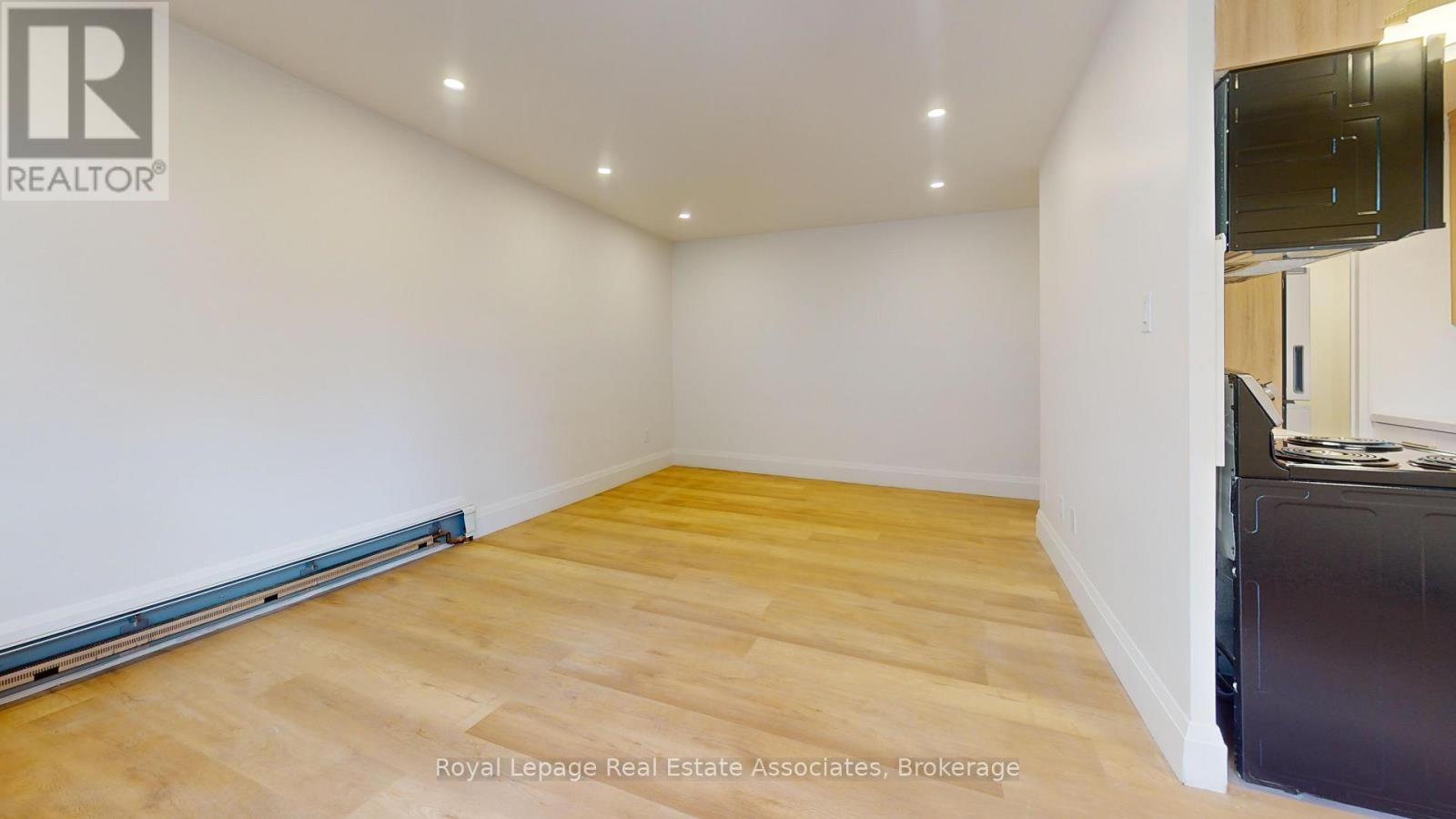 23 - 1 Marquette Avenue, Toronto, Ontario M6A 1X8 - Photo 18 - C12351484